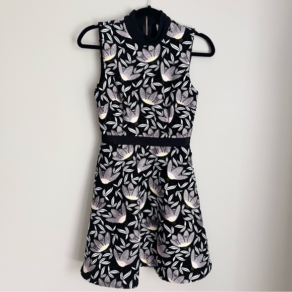 SELF PORTRAIT BABY BLUE PEONY MINI DRESS NEW Size 4 Tuckernuck Shopbop floral - Picture 2 of 9